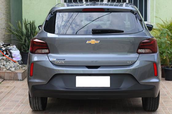 CHEVROLET ONIX 1.0 FLEX LT MANUAL